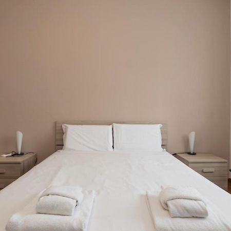 I Host Apartment - Giambellino 40 Milano Ngoại thất bức ảnh